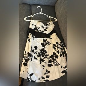 Strapless Cocktail Dress Juniors Size 9